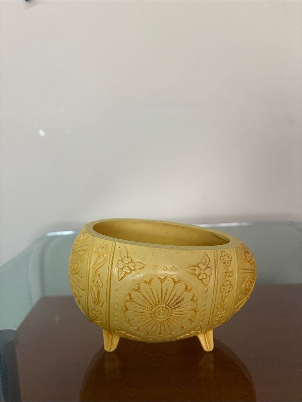 Vintage FTD Egg 1983 Plastic